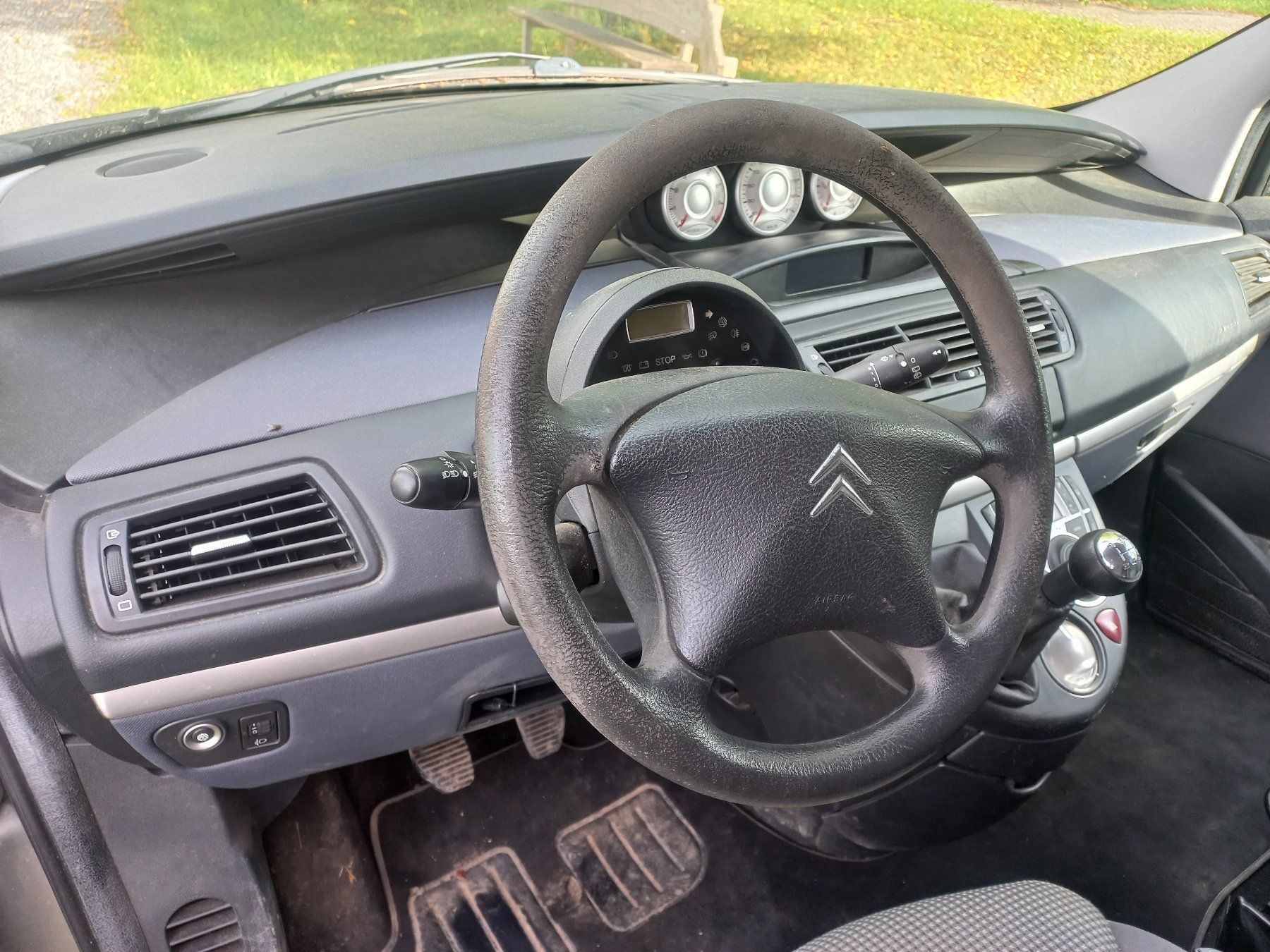 Citroën Autos: Auto Citroen C8 / 7 Plätzer – D'occasion à Luzern par to-fluck 4